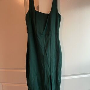 Elegant Green Sleeveless Dress